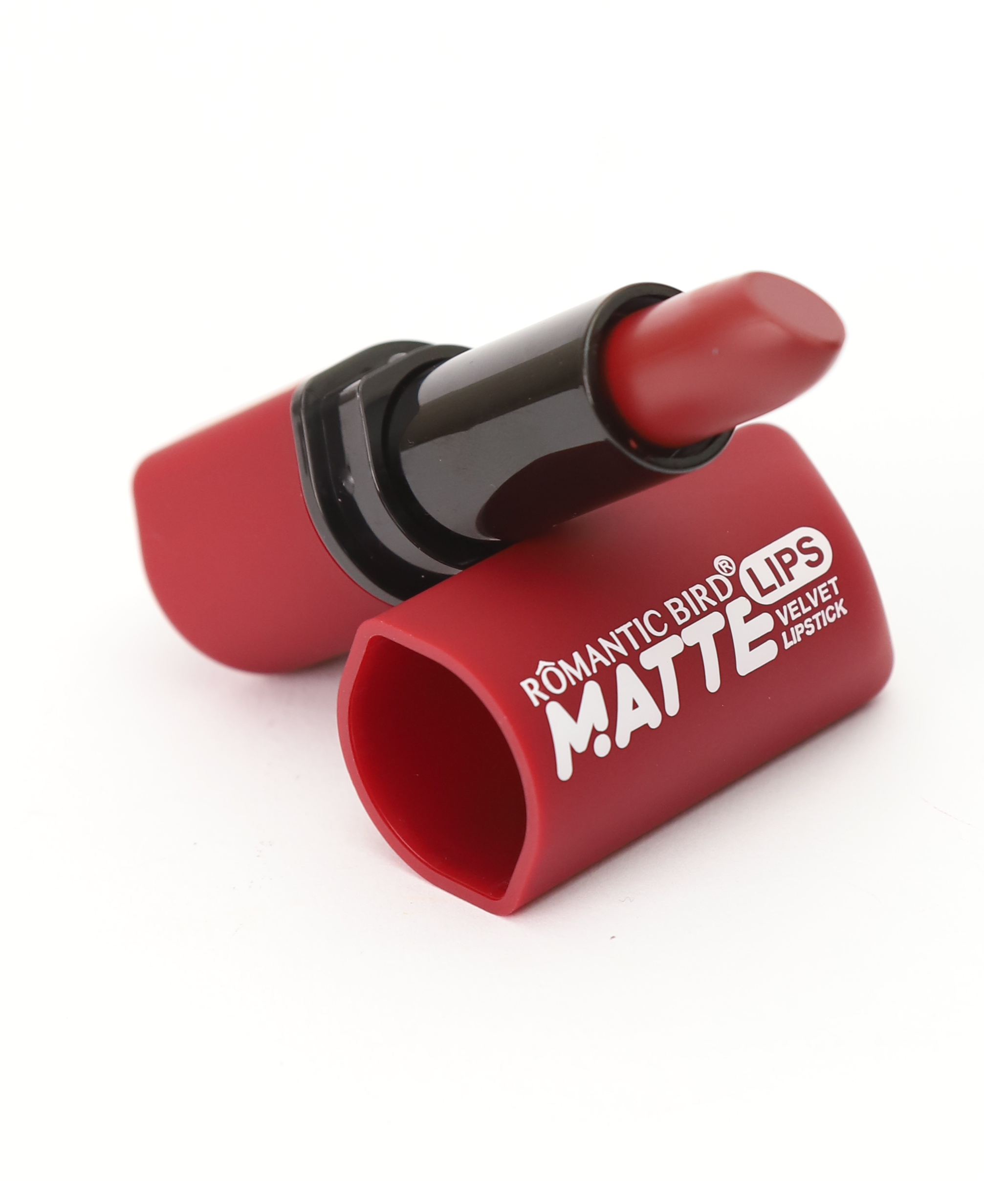 رومانتيك بيرد أحمر الشفاه المخملي غير اللامع