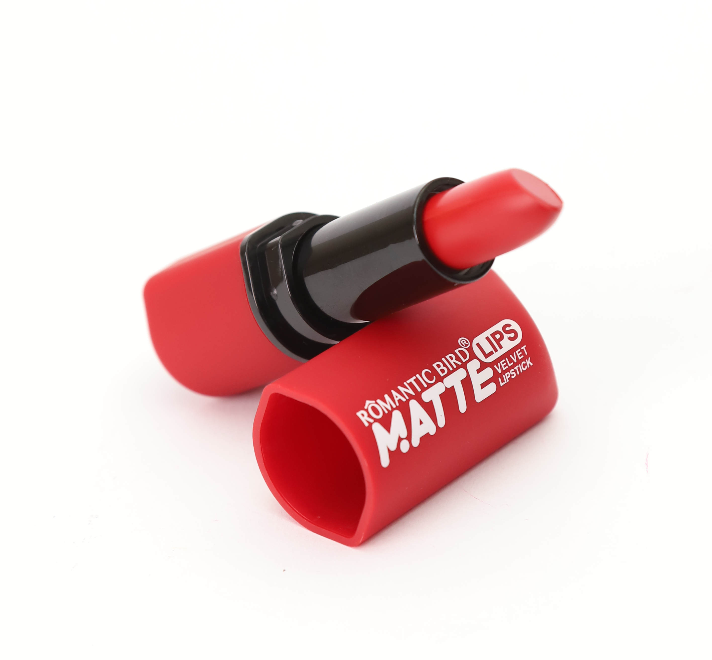 رومانتيك بيرد أحمر الشفاه المخملي غير اللامع