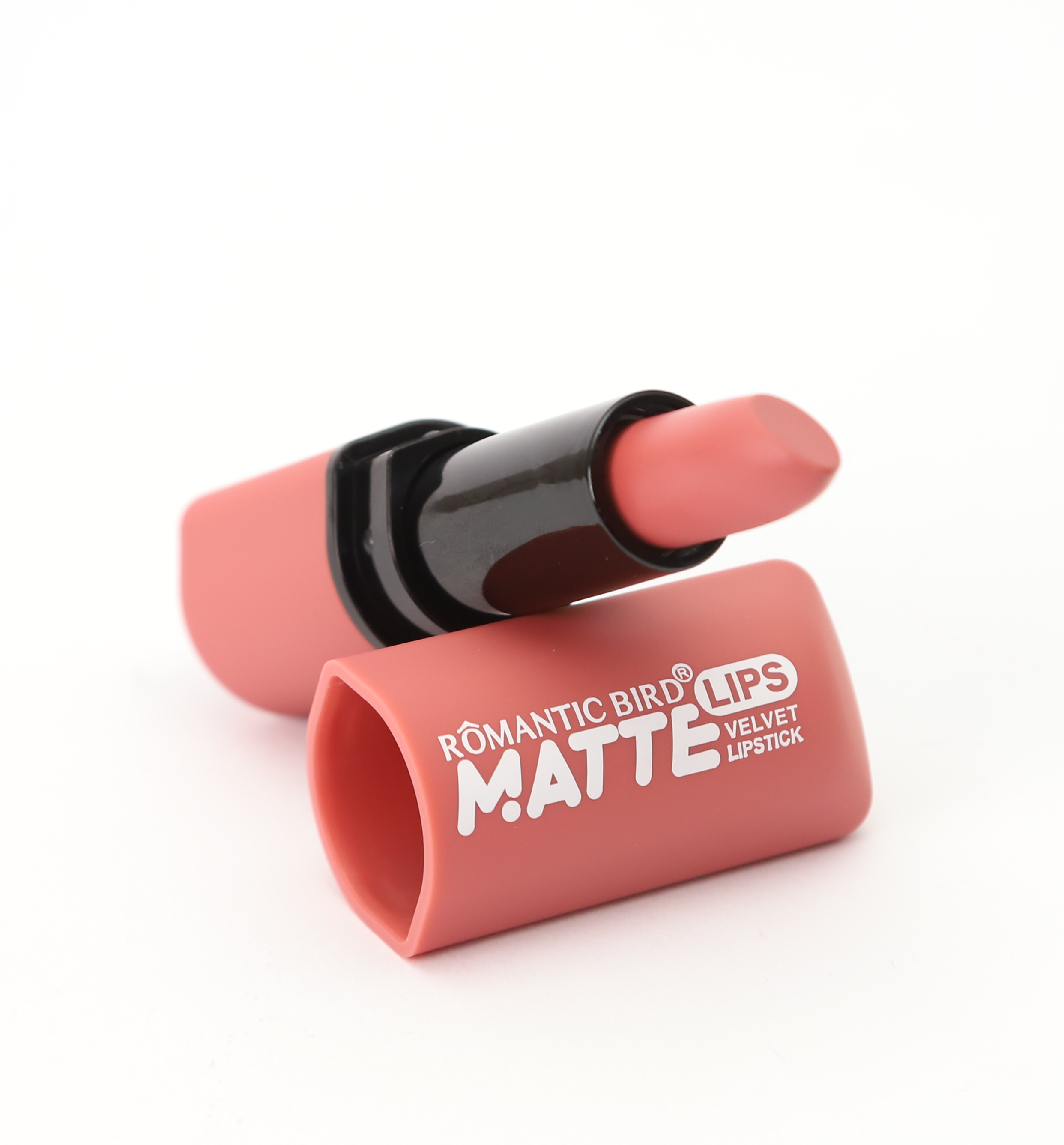 رومانتيك بيرد أحمر الشفاه المخملي غير اللامع