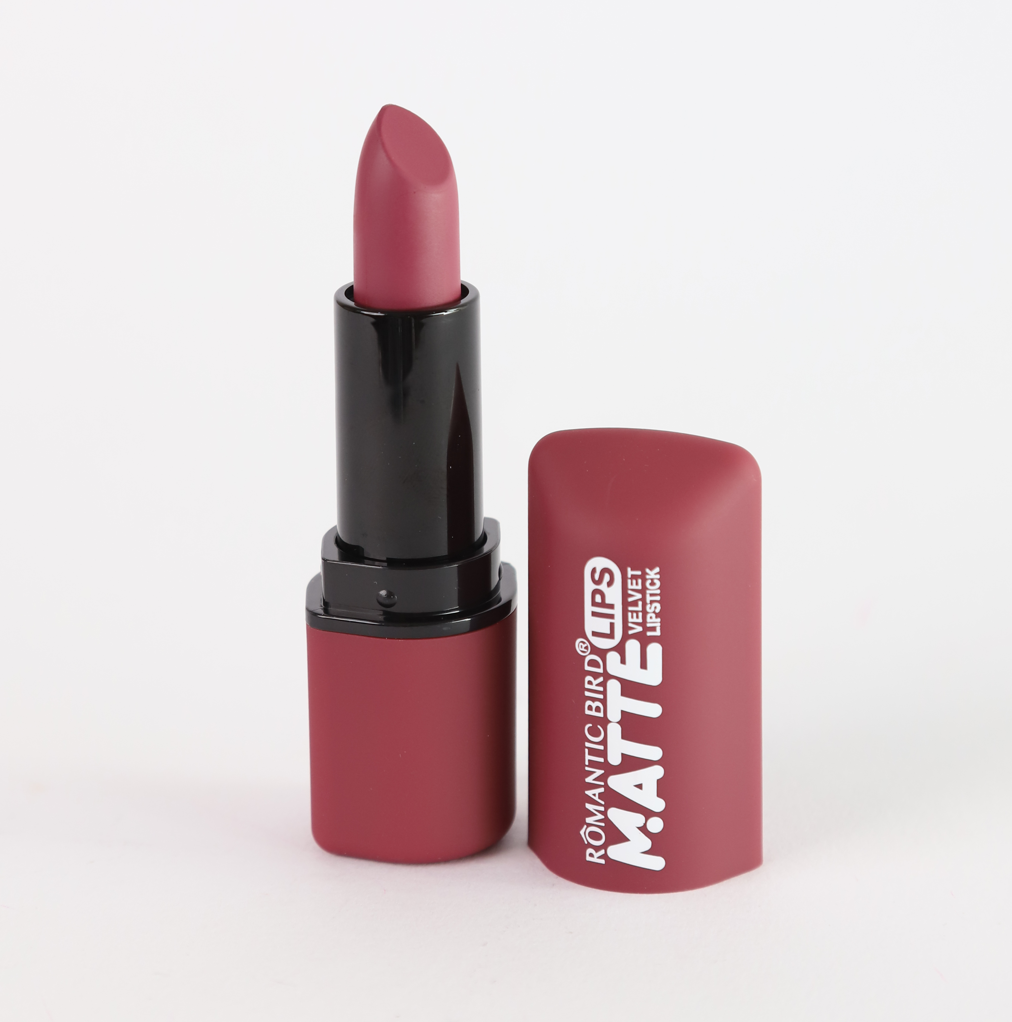 رومانتيك بيرد أحمر الشفاه المخملي غير اللامع