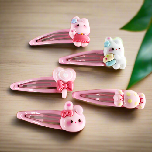 Light Pink Hair Clip with cartoon shapes (5 pieces)