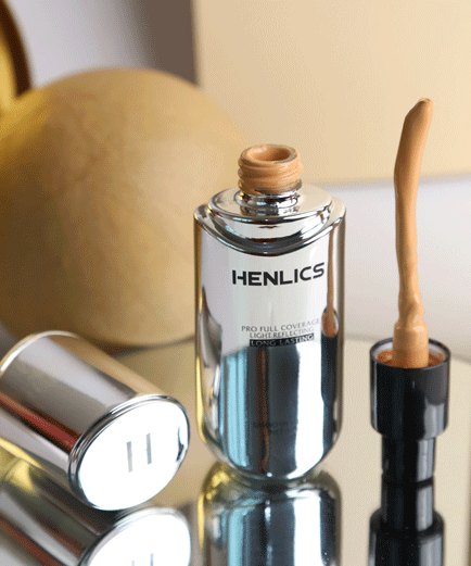 HENLICS - PRO FULL COVERAGE LIGHT REFLECTING LONG LASTING (30ml)