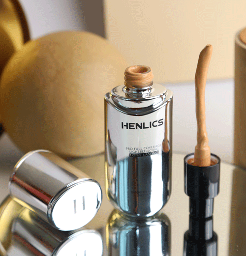 HENLICS - PRO FULL COVERAGE LIGHT REFLECTING LONG LASTING (30ml)