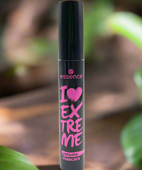 Essence - Volume Mascara (12 ml)