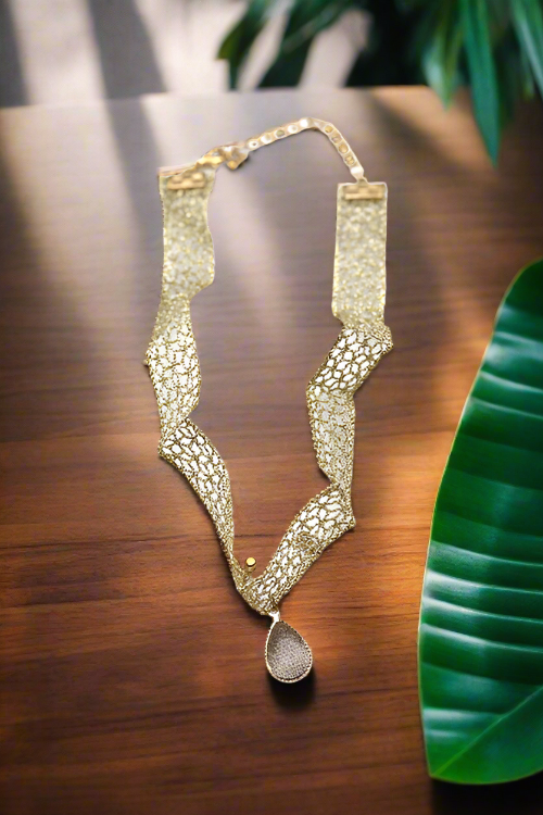 Fancy Gold Neck Band