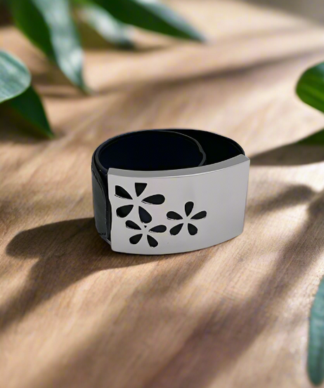 Hand Band (Silver Color) Hand Band (Silver Color)