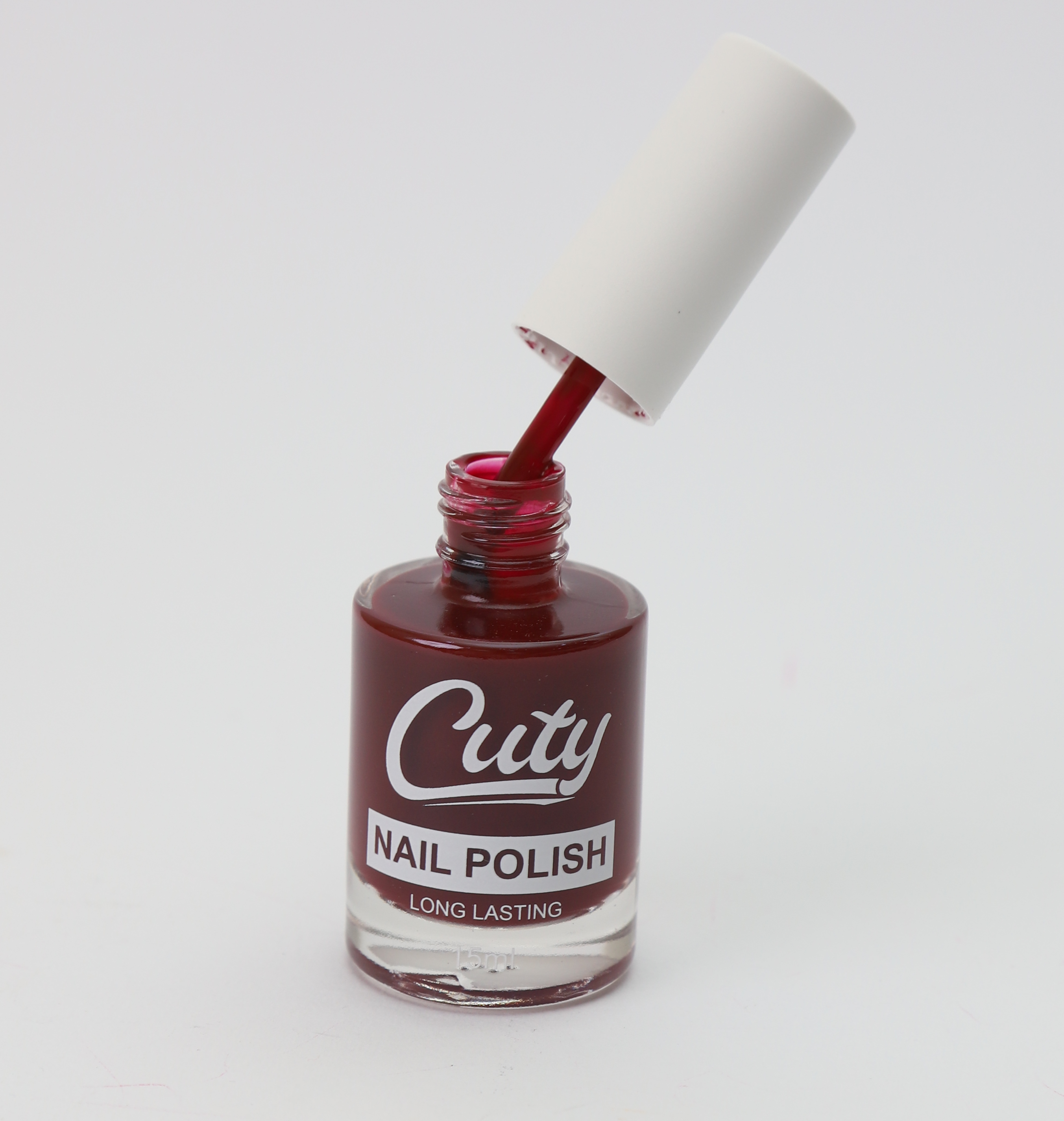 طلاء أظافر كيوتي طويل الأمد