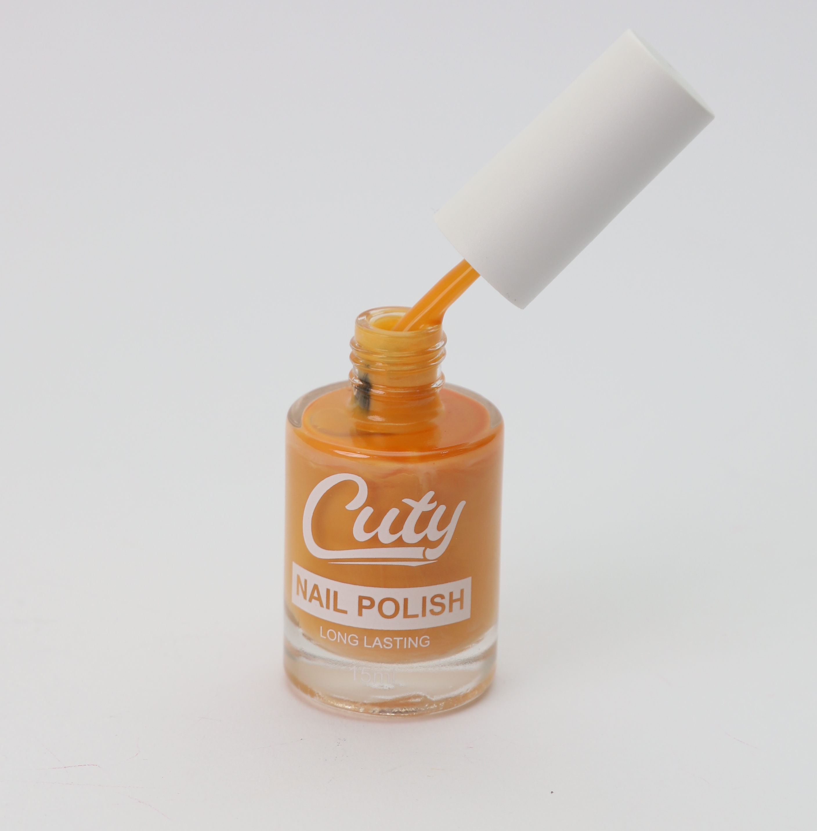 طلاء أظافر كيوتي طويل الأمد