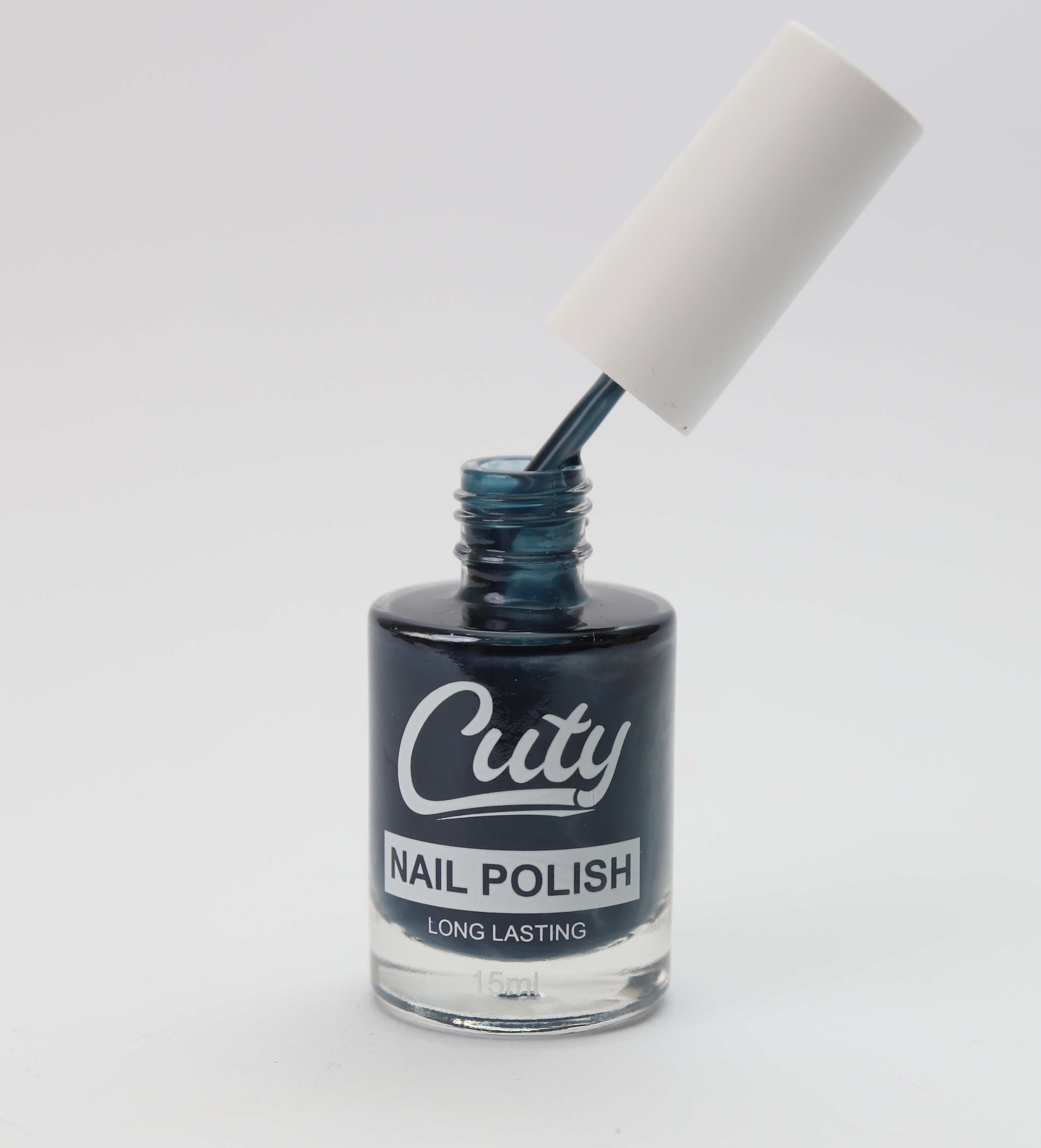 طلاء أظافر كيوتي طويل الأمد