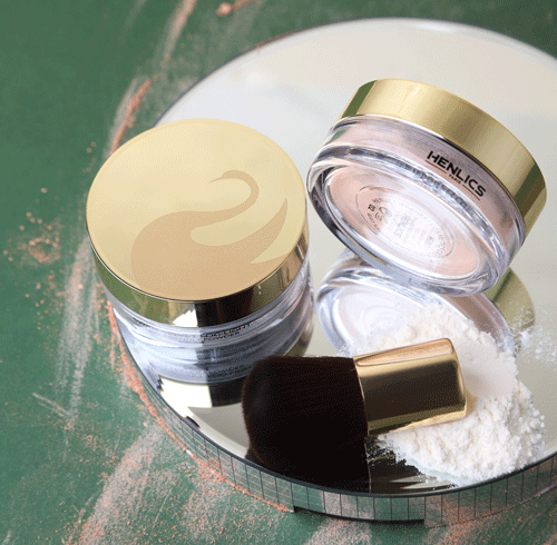 HENLICS -  SWAN VELVET FOG LIGHT SKIN-FRIENDLY POWDER (8g)