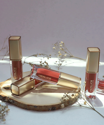 أحمر الشفاه المخملي المقاوم للماء من هينليكس