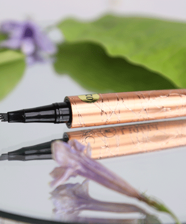 قلم حواجب سائل من كيو آي سي - 4 نقاط