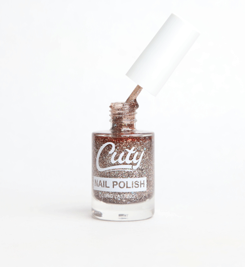 طلاء أظافر كيوتي طويل الأمد