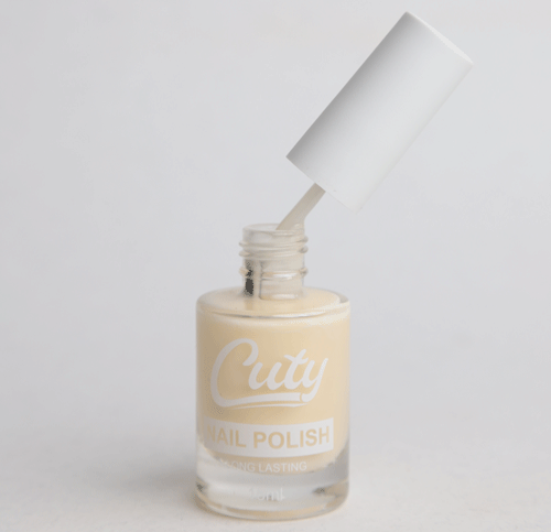 طلاء أظافر كيوتي طويل الأمد