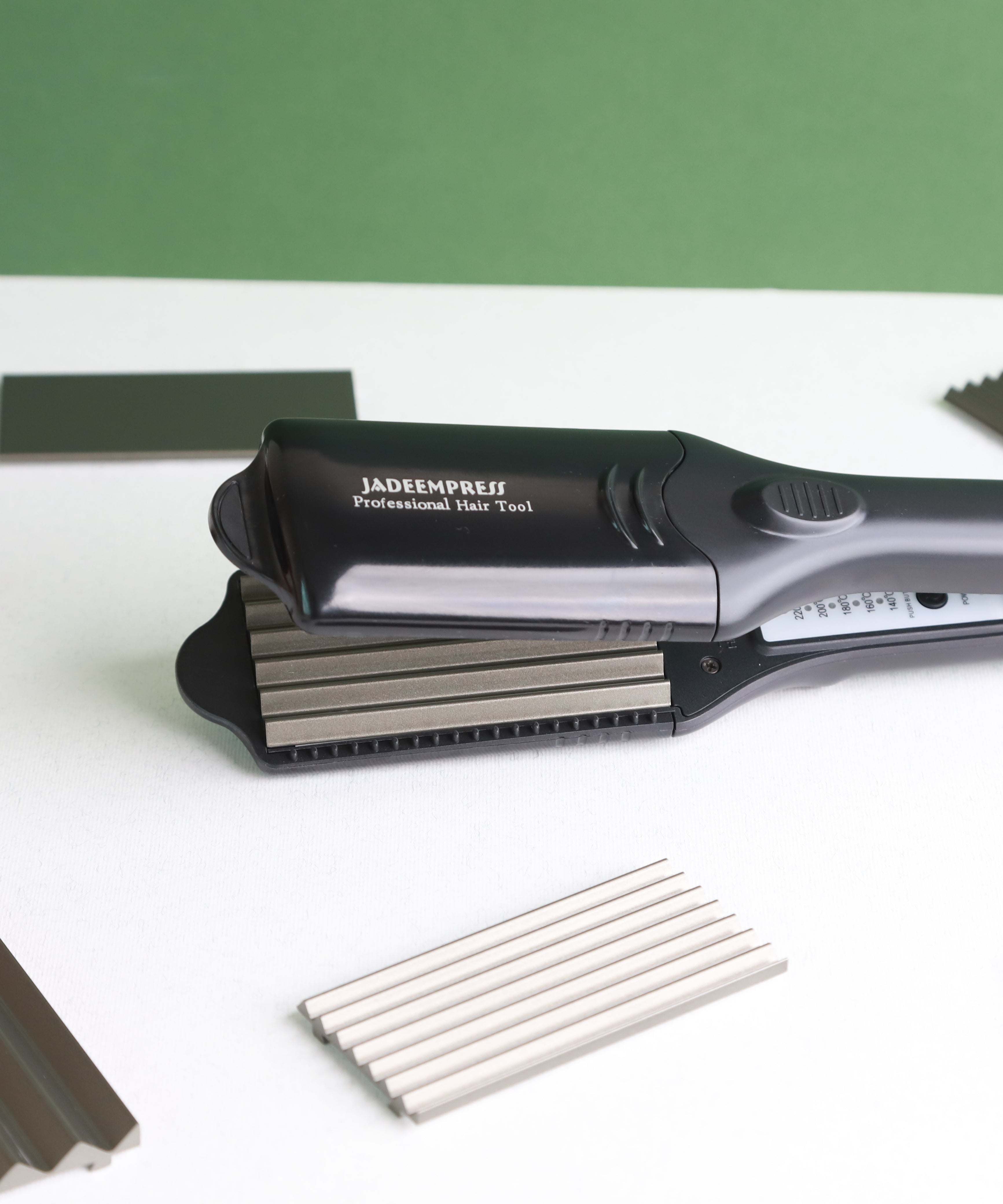 JADEEMPRESS - Professional Hair Straightener 4 in 1