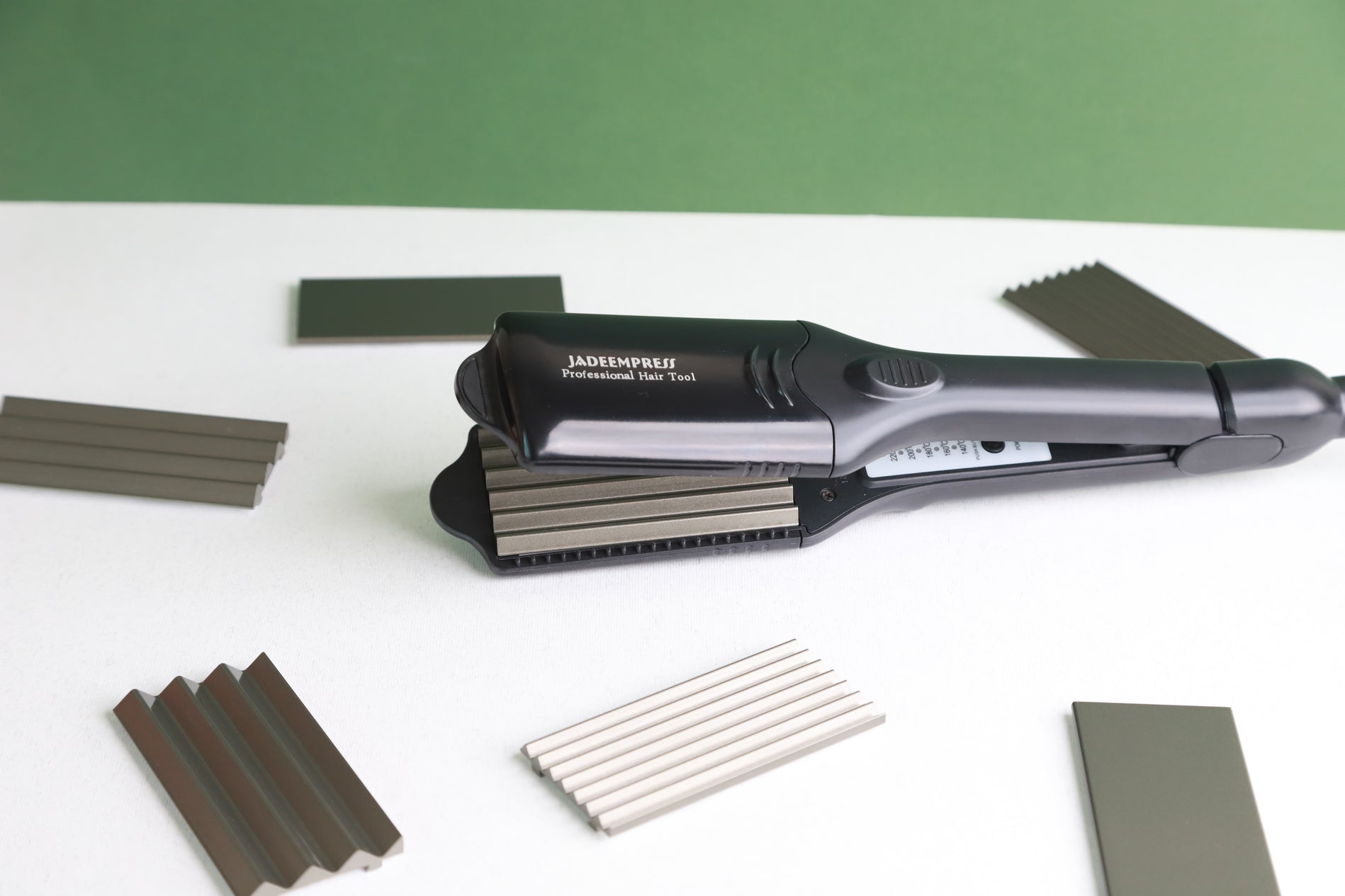 JADEEMPRESS - Professional Hair Straightener 4 in 1