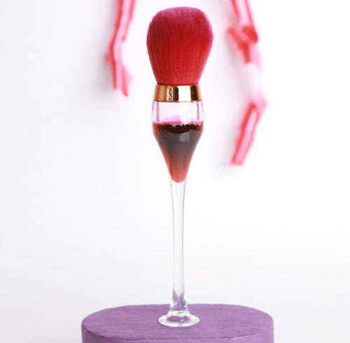 Makeup-brush