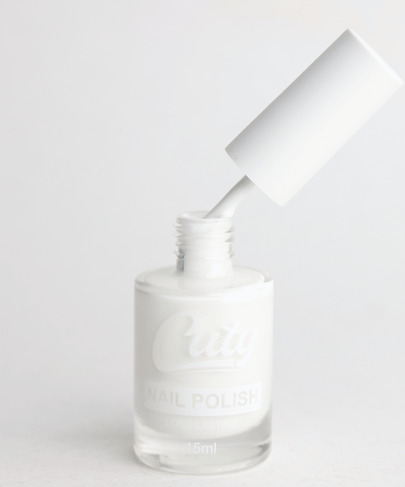 طلاء أظافر كيوتي طويل الأمد