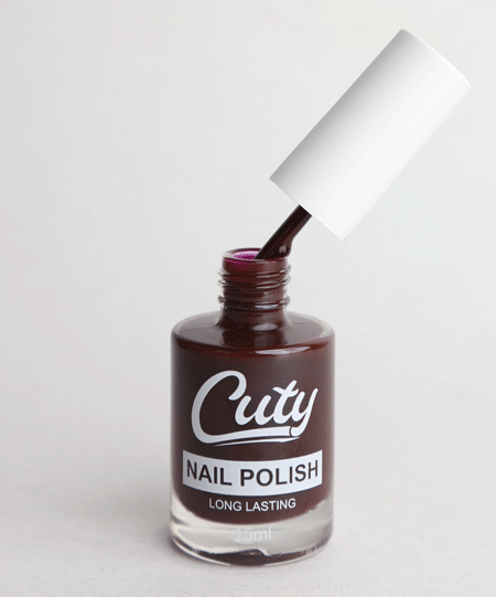 طلاء أظافر كيوتي طويل الأمد