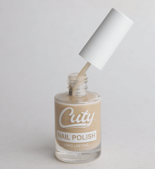 طلاء أظافر كيوتي طويل الأمد