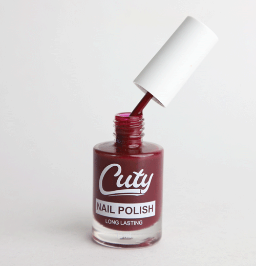 طلاء أظافر كيوتي طويل الأمد