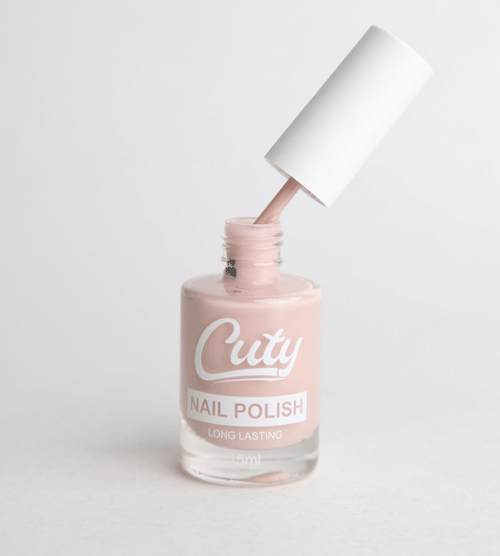 طلاء أظافر كيوتي طويل الأمد