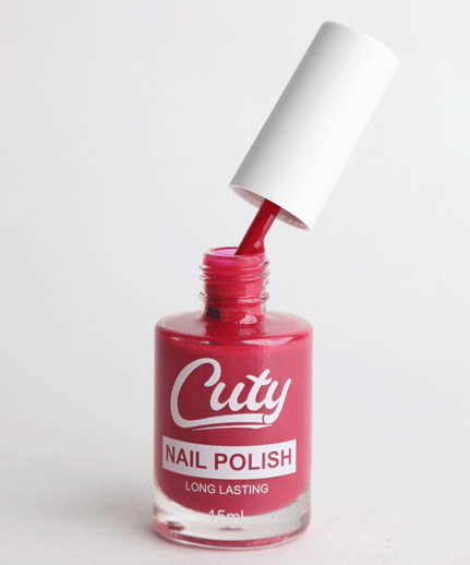 طلاء أظافر كيوتي طويل الأمد