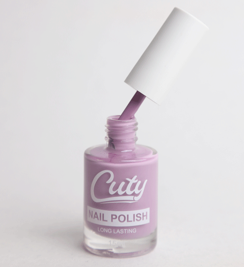 طلاء أظافر كيوتي طويل الأمد