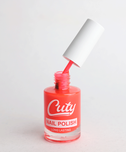 طلاء أظافر كيوتي طويل الأمد