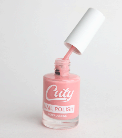 طلاء أظافر كيوتي طويل الأمد