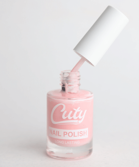طلاء أظافر كيوتي طويل الأمد