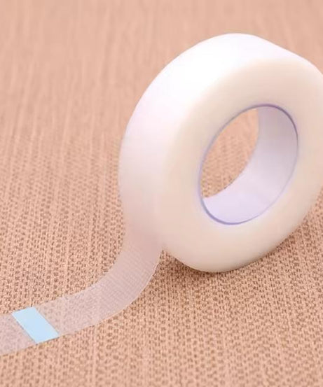 Tape Adhesive Transparent Eyelash Extention (1 Roll) Tape Adhesive Transparent Eyelash Extention (1 Roll)