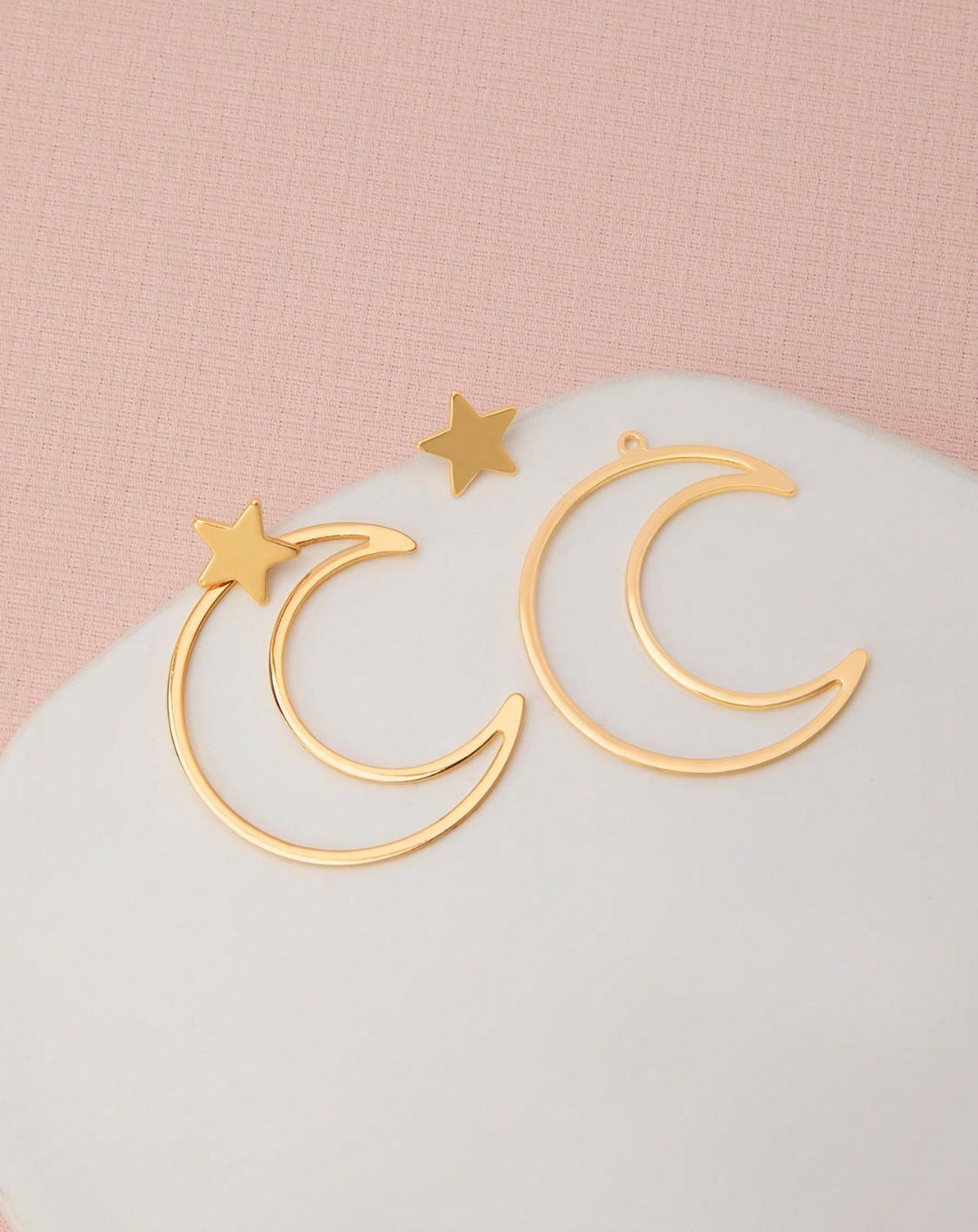 1 Pair Earrings Moon Gold