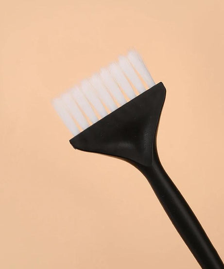 فرشاة تلوين الشعر – أسود وأبيض (قطعة واحدة)
