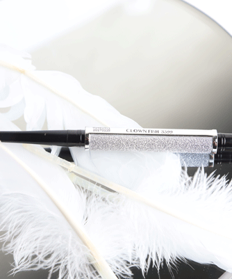 CLOWN FISH EYEBROW PENCIL