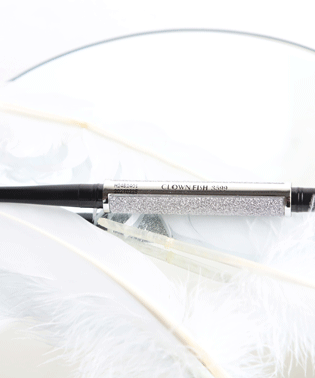 CLOWN FISH EYEBROW PENCIL