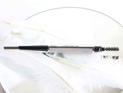 CLOWN FISH EYEBROW PENCIL