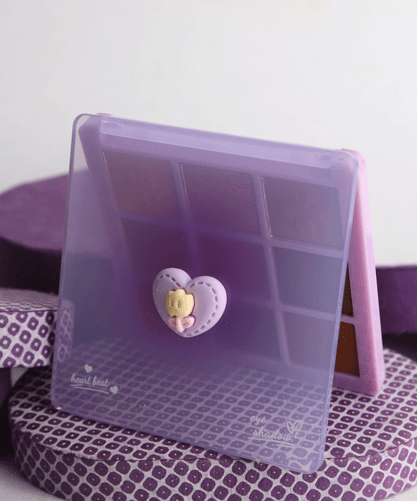 Clown Fish Heart Beat Eyeshadow (9 colors)