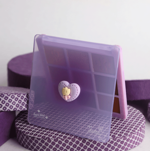 Clown Fish Heart Beat Eyeshadow (9 colors)