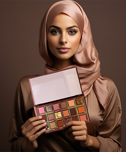 Desert Wind Cuty Naughty Eyeshadow Palette (18 Colors)