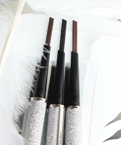 CLOWN FISH EYEBROW PENCIL