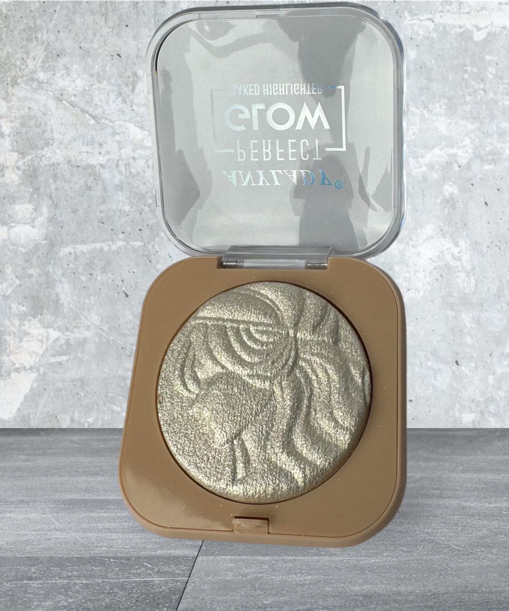Anylady Perfect Glow Baked Highlighter Anylady Perfect Glow Baked Highlighter