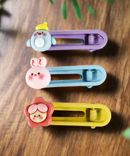Small Solid Hair Clip in different shapes (3 pieces) Small Solid Hair Clip in different shapes (3 pieces)